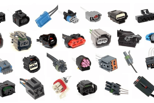 Electronic connectors