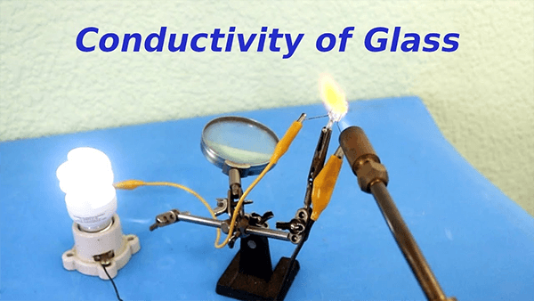 Why is Glass a non-Conductor?