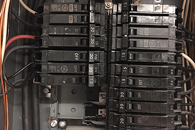 What Size Wire for a 40 Amp Breaker?