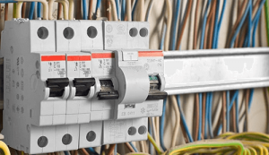 What Are Single Pole Circuit Breakers