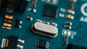 How to Program an Integrated Circuit: A Beginner's Guide