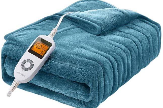 Why is My Electric Blanket Blinking?