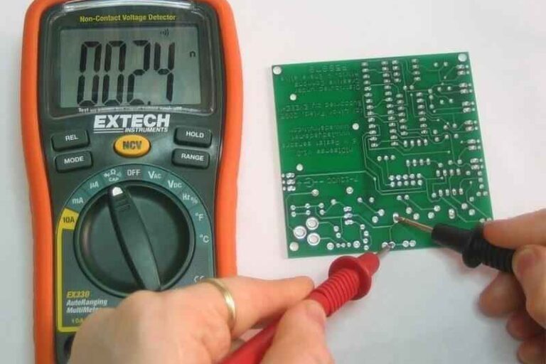 How to Find a Short Circuit With a Multimeter?