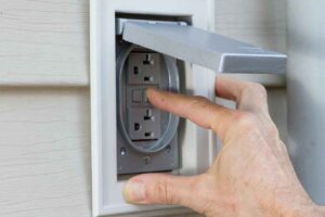 Do all GFCI outlets have reset button?