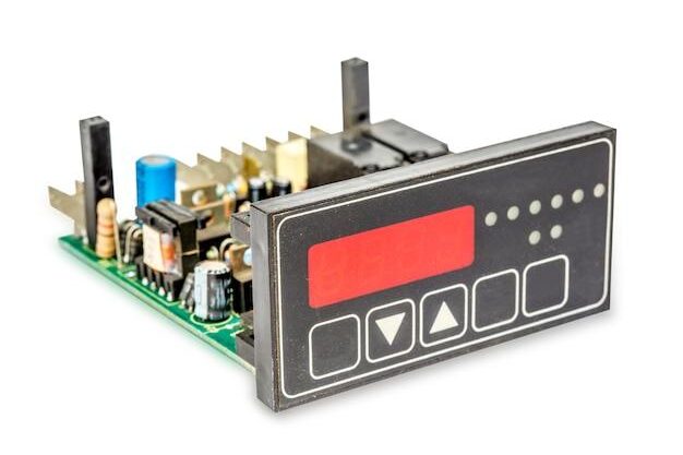 The Role of Transistors in Microcontrollers
