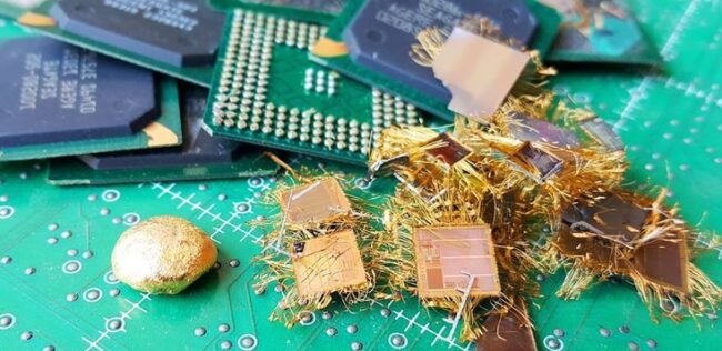 How To Recover Gold From Computer IC？